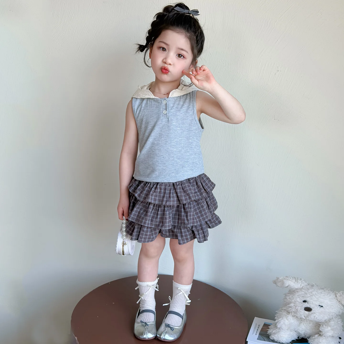Korean Style Girls Dress Set 2026 Simple Korean Design Soft and Lovely Fit Little Girls Proper Loose Cut Kids Run
Korean Style Girls Dress Set 2026 Simple Korean Design Soft and Lovely Fit Little Girls Proper Loose Cut Kids Run