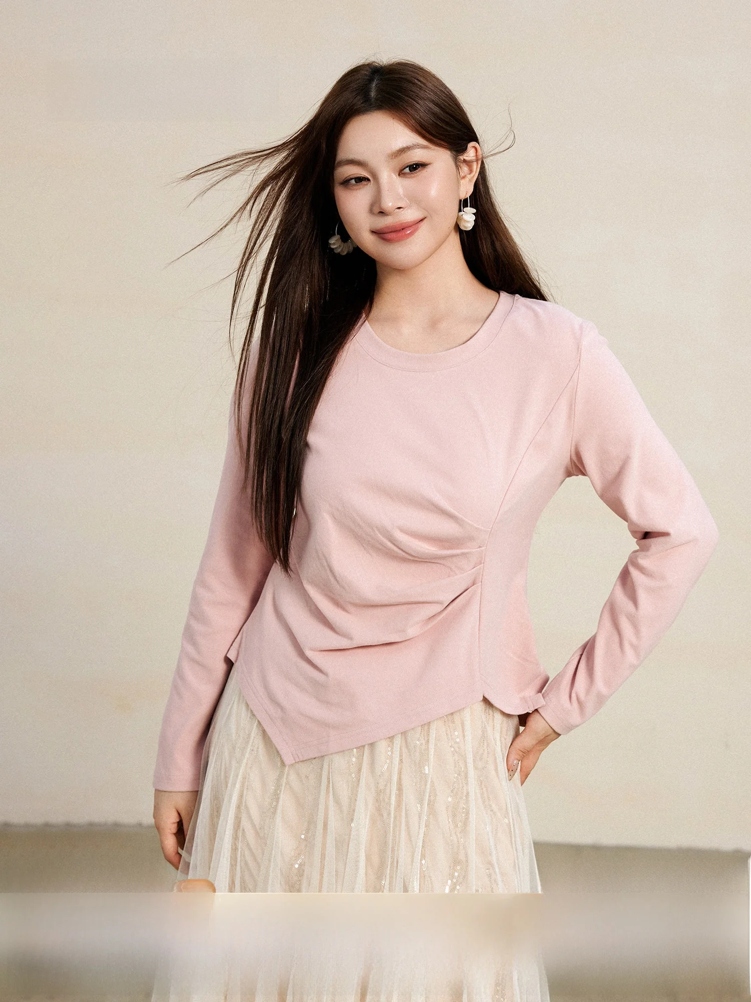 Женская длинная футболка размера плюс, облегающая, повседневная, с завязками на талии, повседневная модная внутренняя одежда на осень-зиму
Женская длинная футболка размера плюс, облегающая, повседневная, с завязками на талии, повседневная модная внутренняя одежда на осень-зиму