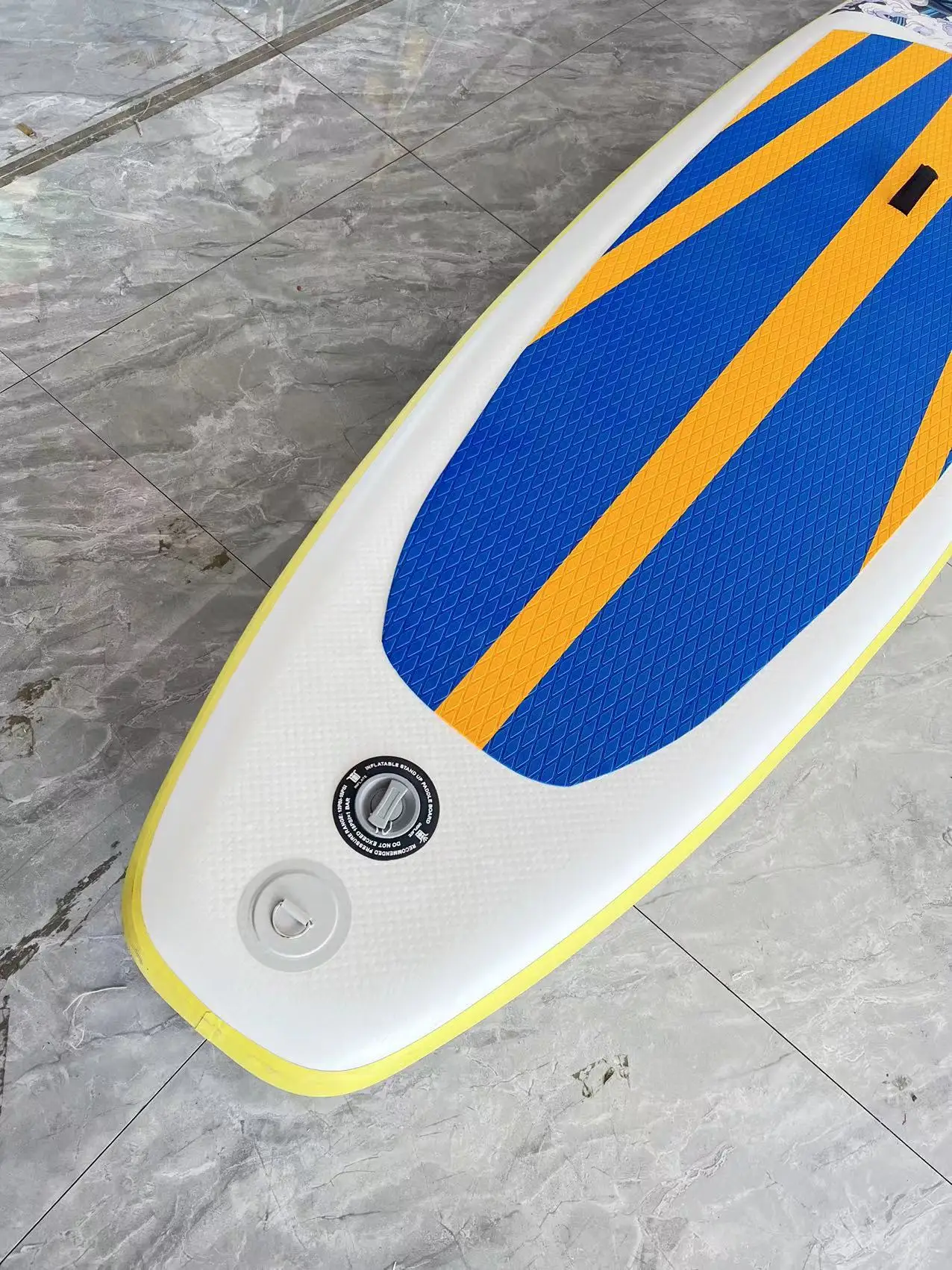 Fish-Style Stand-Up Paddleboard with Inflatable Surf Pump Non-Slip PVC Top Board for Water Sports Beach Use-Comes Bag Accessory
Fish-Style Stand-Up Paddleboard with Inflatable Surf Pump Non-Slip PVC Top Board for Water Sports Beach Use-Comes Bag Accessory