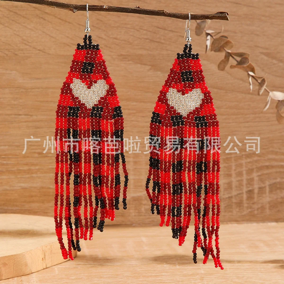 Ladder Square Lattice Hand weaving Retro Bohemia Tassel Tidal current Hand weaving Beaded earrings for Women
Ladder Square Lattice Hand weaving Retro Bohemia Tassel Tidal current Hand weaving Beaded earrings for Women