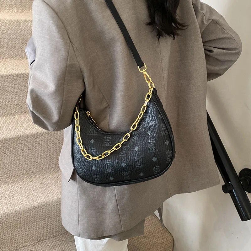 2025 New Women's Bag Single Shoulder Crossbody Fashionable and Versatile Small Square Korean Style Bear Crescent Bag
2025 New Women's Bag Single Shoulder Crossbody Fashionable and Versatile Small Square Korean Style Bear Crescent Bag