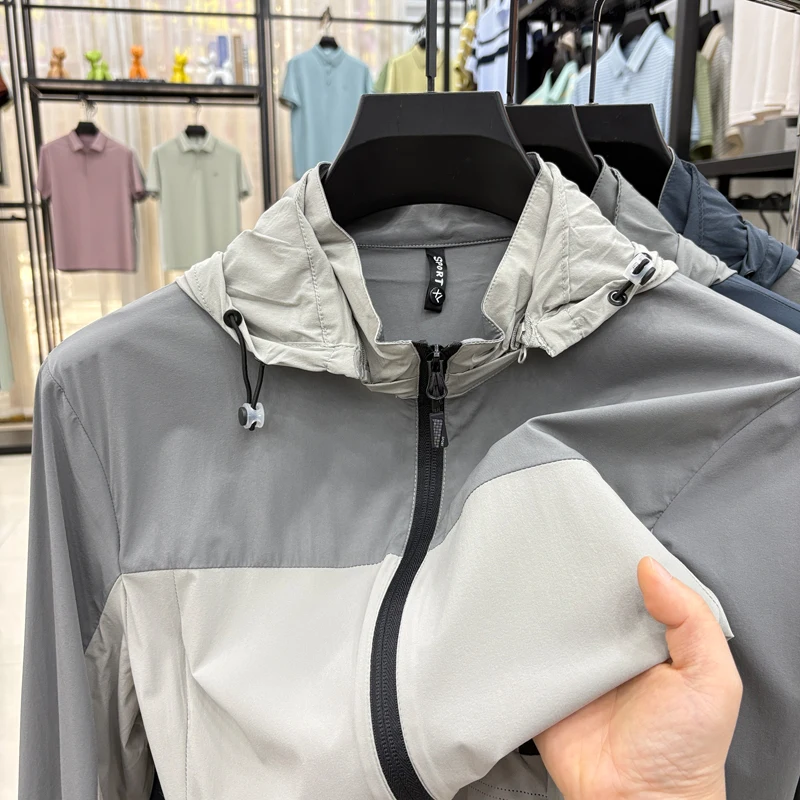 Summer Fashionable Hooded Sunscreen Jacket Men Hooded Jacket Autumn Removable Hat Quick-Drying Outdoor Coat for Men's Clothing
Summer Fashionable Hooded Sunscreen Jacket Men Hooded Jacket Autumn Removable Hat Quick-Drying Outdoor Coat for Men's Clothing