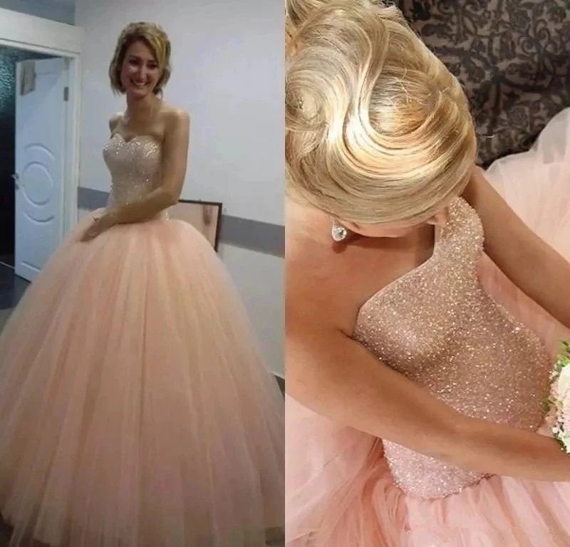 ANGELSBRIDEP Sweetheart Ball Gown Quinceanera Dresses Sparkly Beaded Floor-Length Tulle Sweet 16 Princess Birthday Party Gowns 
ANGELSBRIDEP Sweetheart Ball Gown Quinceanera Dresses Sparkly Beaded Floor-Length Tulle Sweet 16 Princess Birthday Party Gowns