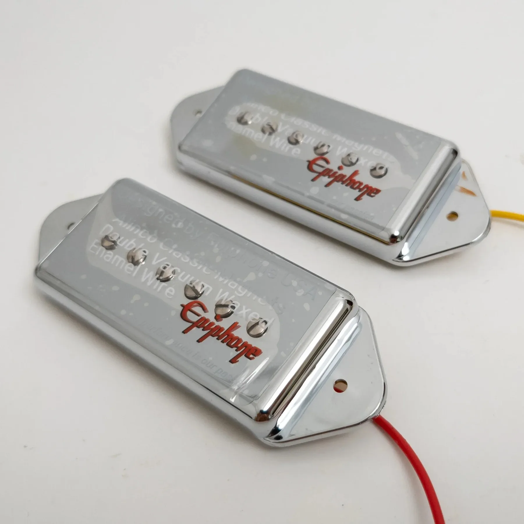 P90 Guitar Pickup Alnico 5 Dogear Style Single Coil Neck Bridge Set Low Gauss for LP SG Style Electric Guitar
P90 Guitar Pickup Alnico 5 Dogear Style Single Coil Neck Bridge Set Low Gauss for LP SG Style Electric Guitar