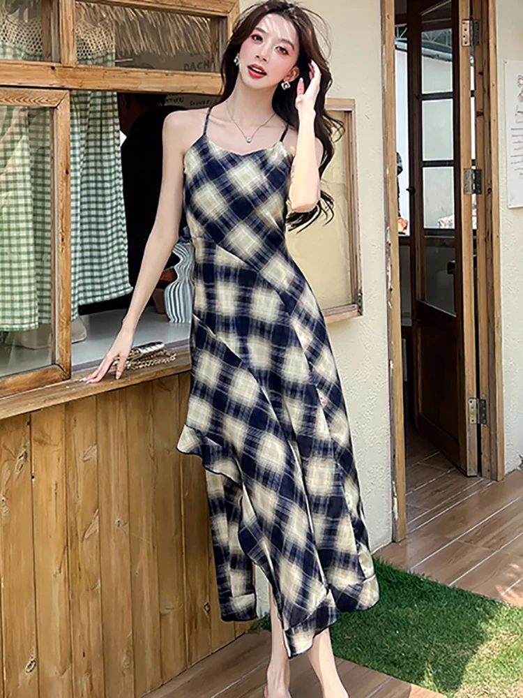 Summer Fashion Plaid Patchwork Ruffled Long Dress Women Elegant Casual Sling Sexy Dress 2025 Korean Bodycon Casual Holiday Dress
Summer Fashion Plaid Patchwork Ruffled Long Dress Women Elegant Casual Sling Sexy Dress 2025 Korean Bodycon Casual Holiday Dress