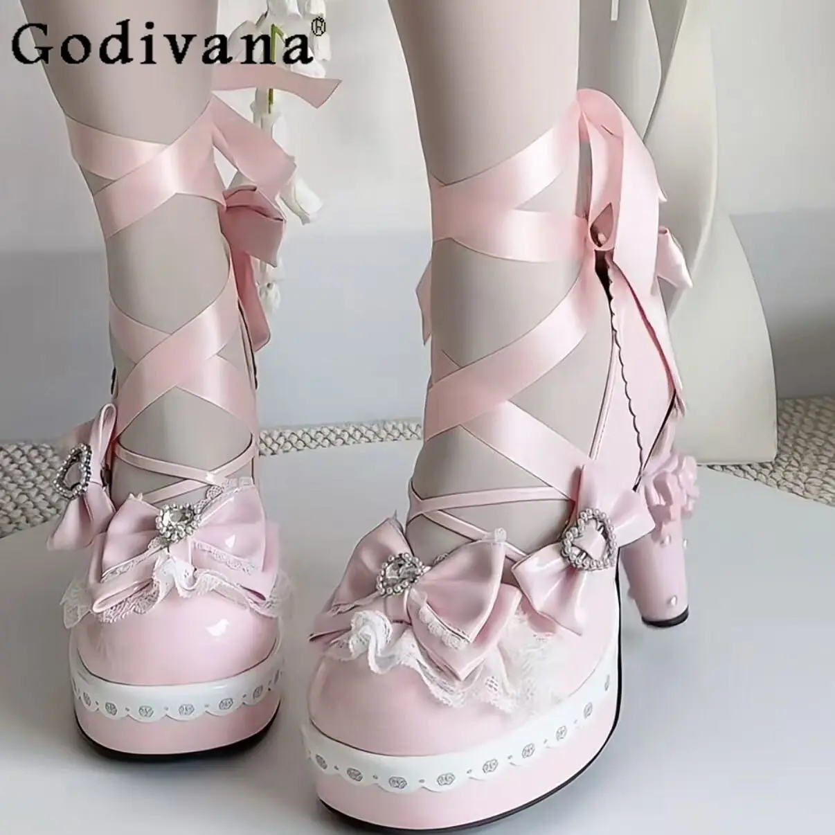 Elegant Sweet Japanese Original Lolita Women's High Heels Round Head Special-shaped Heel Waterproof Table Mary Jane Single Shoes
Elegant Sweet Japanese Original Lolita Women's High Heels Round Head Special-shaped Heel Waterproof Table Mary Jane Single Shoes