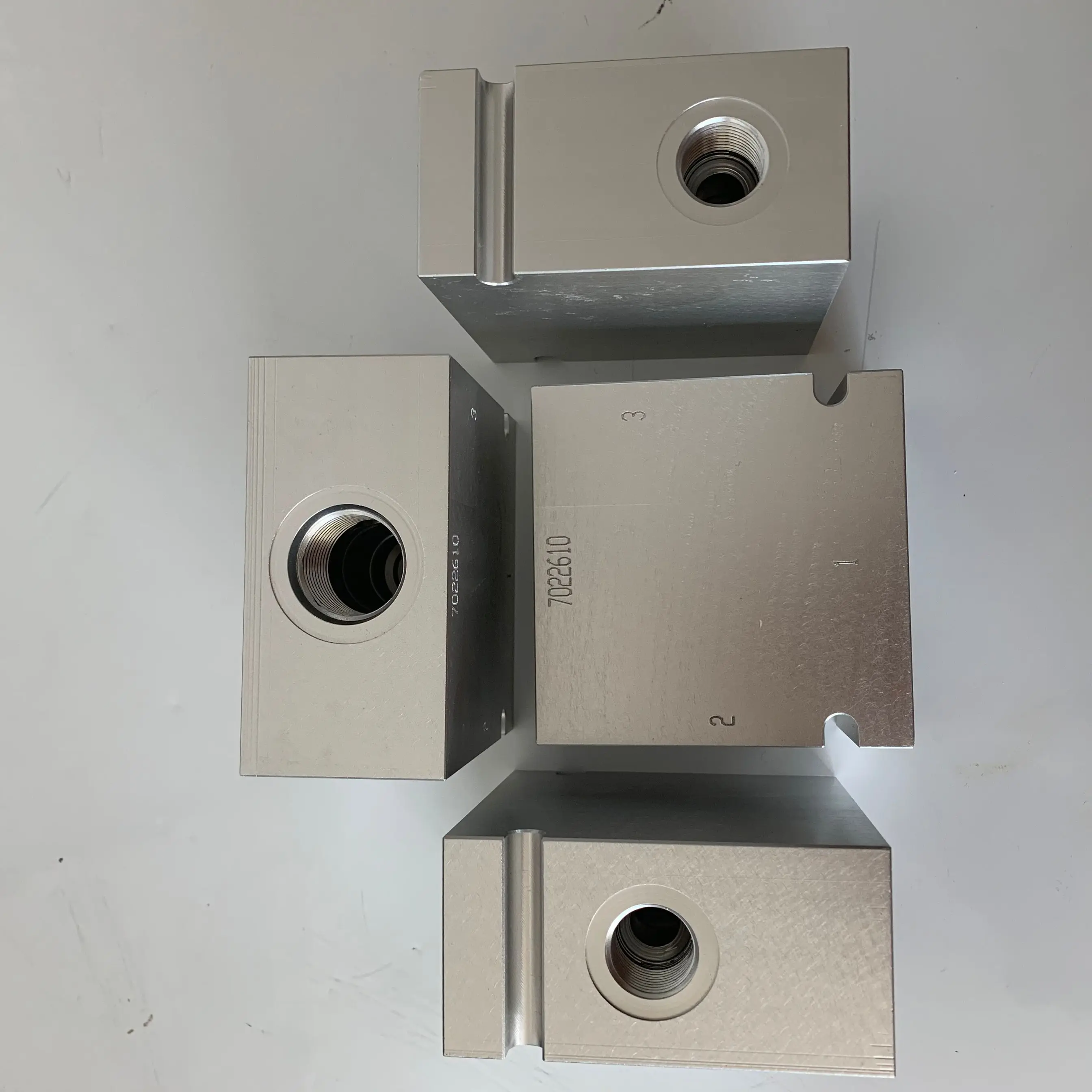 7022610 Hydraforce Standard Manifold Block Manufactory by Saiz Customised Large Stock Hydraulic Station System Competitive
7022610 Hydraforce Standard Manifold Block Manufactory by Saiz Customised Large Stock Hydraulic Station System Competitive