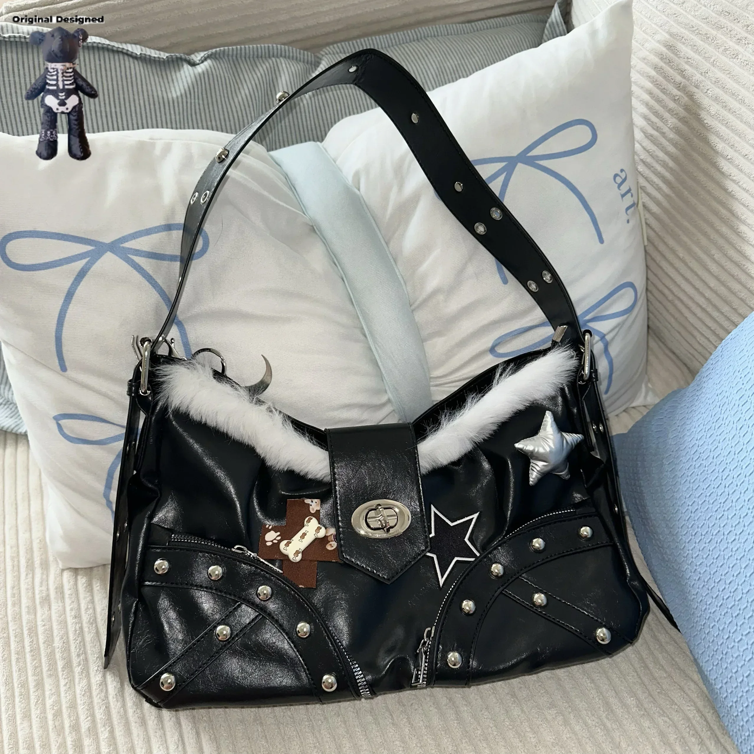 Оригинальная сумка Millennium Spicy Girls Tote, новая пригородная сумка на одно плечо, сумки через плечо в стиле ретро
Оригинальная сумка Millennium Spicy Girls Tote, новая пригородная сумка на одно плечо, сумки через плечо в стиле ретро