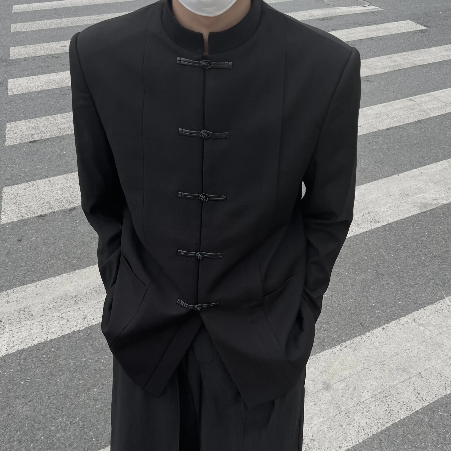 New Chinese Style Button up Stand Collar Men's Casual Suit Jacket High End Feelings Small Western Style Leisure Outfit
New Chinese Style Button up Stand Collar Men's Casual Suit Jacket High End Feelings Small Western Style Leisure Outfit