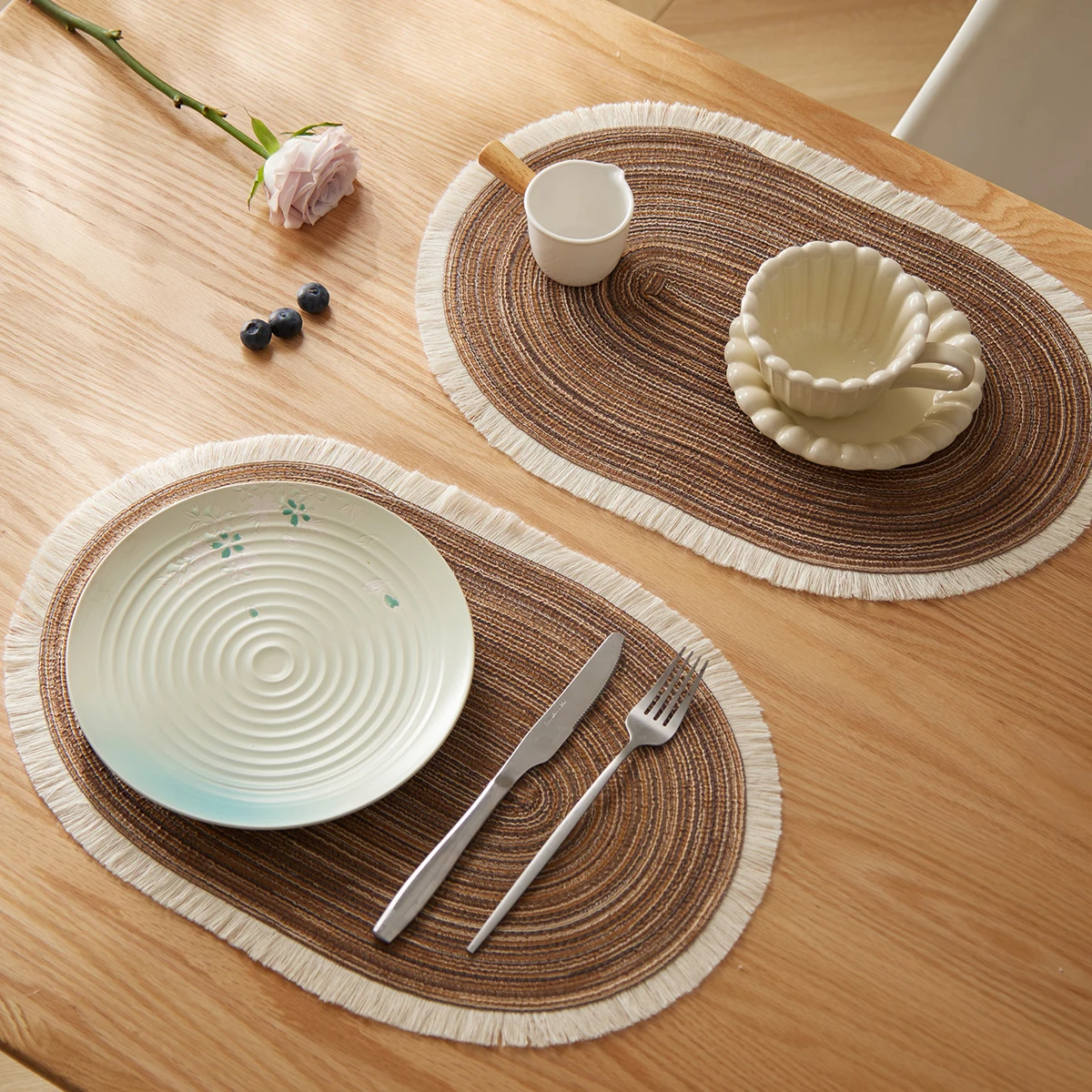 Set of 4 Oval Placemats Heat-resistant Table Mats Washable Non-slip Dining Table Mats
Set of 4 Oval Placemats Heat-resistant Table Mats Washable Non-slip Dining Table Mats