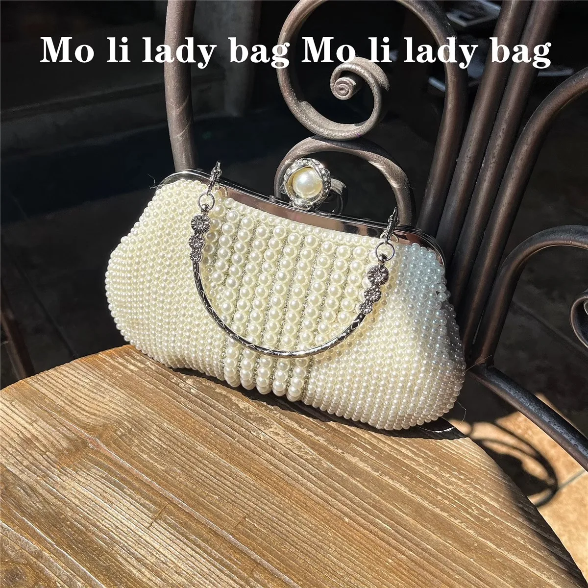 Luxury Pearl Beaded Square Bag Wedding Party Clutch Purse Fashion Beads Beading Evening Bag Women Handbag Shoulder Crossbody Bag
Luxury Pearl Beaded Square Bag Wedding Party Clutch Purse Fashion Beads Beading Evening Bag Women Handbag Shoulder Crossbody Bag