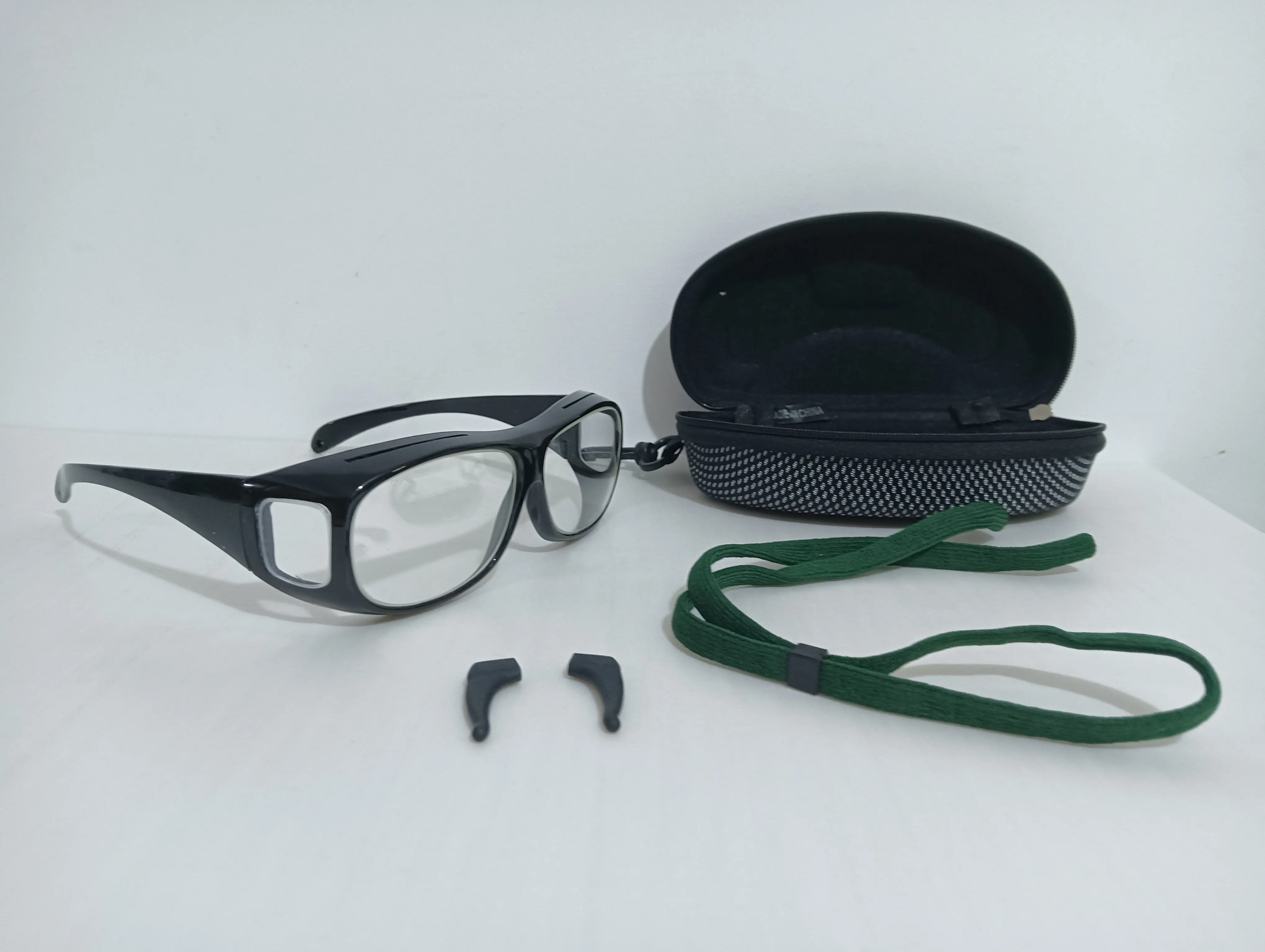 Набор очков для защиты от миопии, для интервенционных процедур, катетеризации, радиологии, ядерного излучения, защиты от рентгеновского излучения
Набор очков для защиты от миопии, для интервенционных процедур, катетеризации, радиологии, ядерного излучения, защиты от рентгеновского излучения