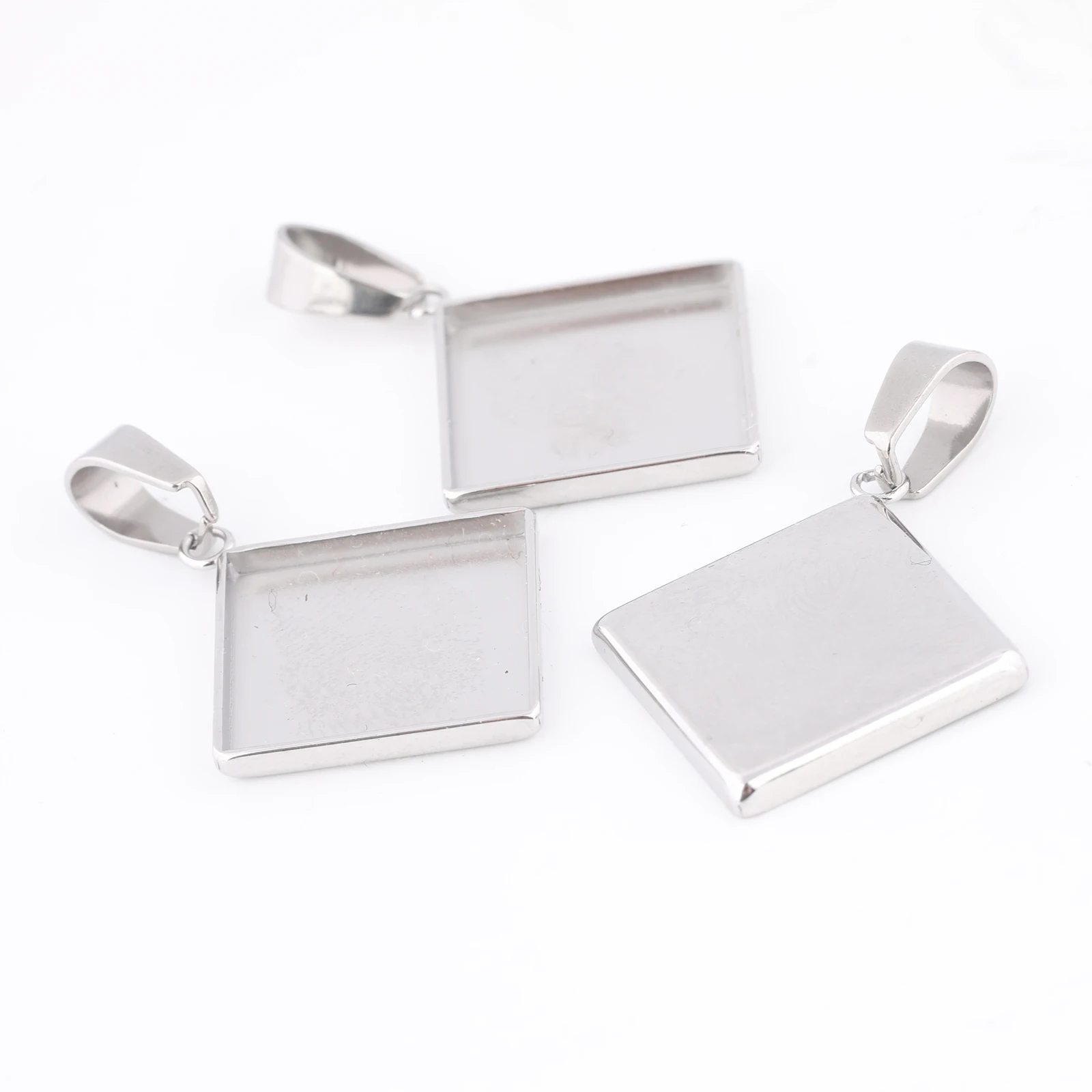 10 шт. 15 мм квадратный кабошон, базовые настройки, подносы для подвесок из нержавеющей стали, заготовки для ожерелья «сделай сам», безель для изготовления ювелирных изделий
10 шт. 15 мм квадратный кабошон, базовые настройки, подносы для подвесок из нержавеющей стали, заготовки для ожерелья «сделай сам», безель для изготовления ювелирных изделий