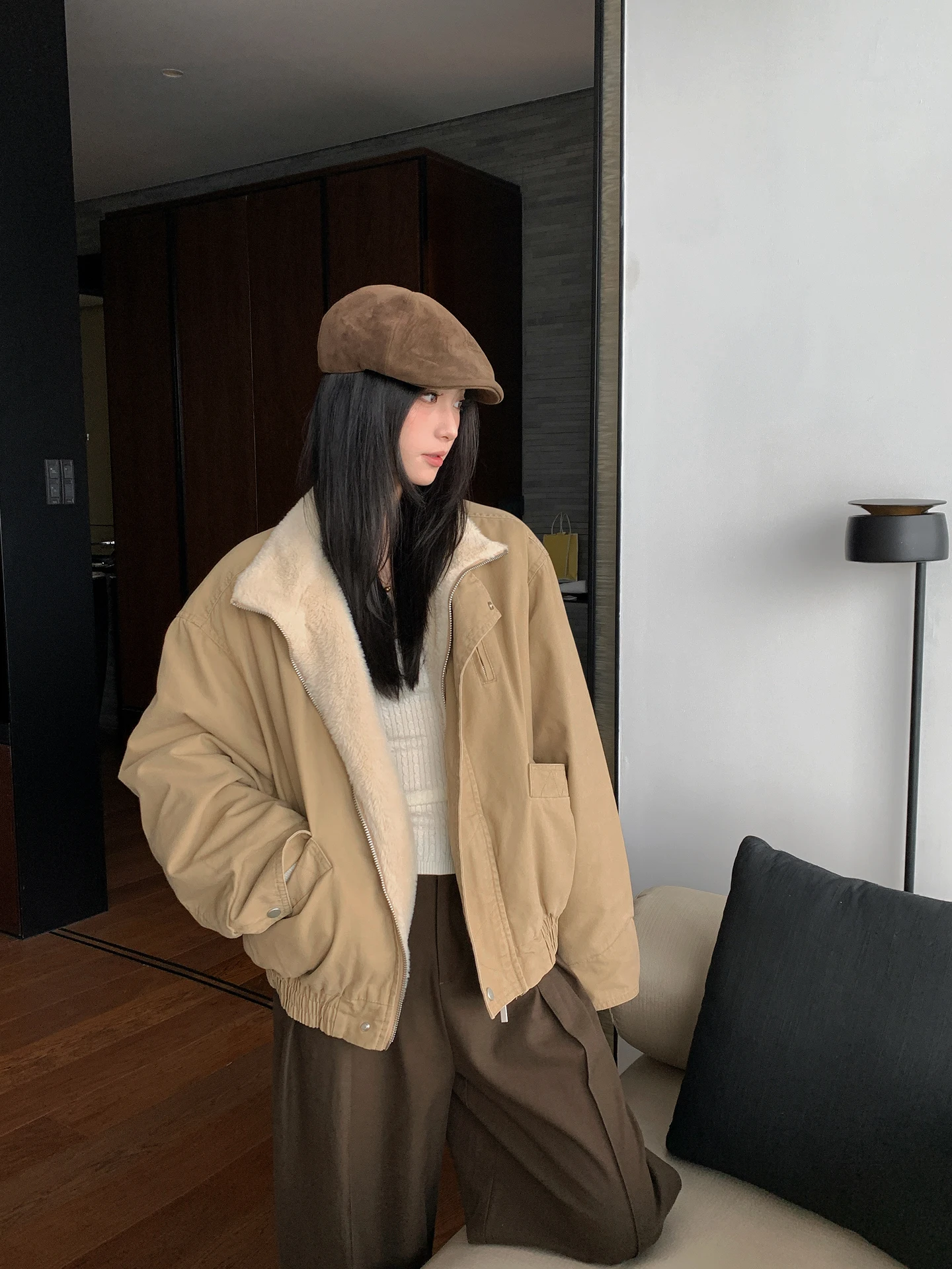 Thiened Winter Jaet Women's i Color Retro Fur Inner Cotton Coat Long Sve Zipper Closure Stand Collar Color
Thiened Winter Jaet Women's i Color Retro Fur Inner Cotton Coat Long Sve Zipper Closure Stand Collar Color