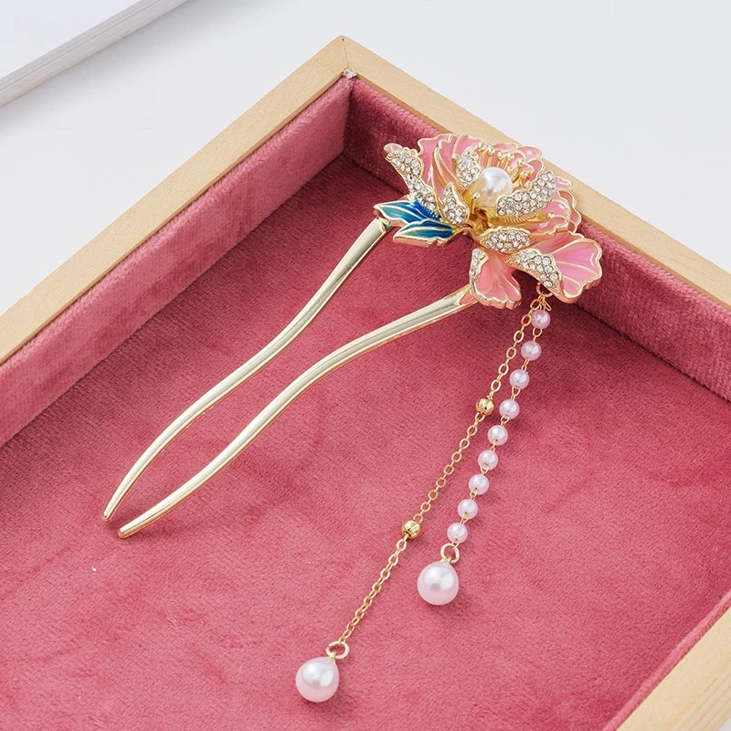 Peony Hairpin Tassel Hair Stick U Shape Hair Clip Chinese Style Ornament for Women Daily Hair Decoration Hairbows for Girls
Peony Hairpin Tassel Hair Stick U Shape Hair Clip Chinese Style Ornament for Women Daily Hair Decoration Hairbows for Girls