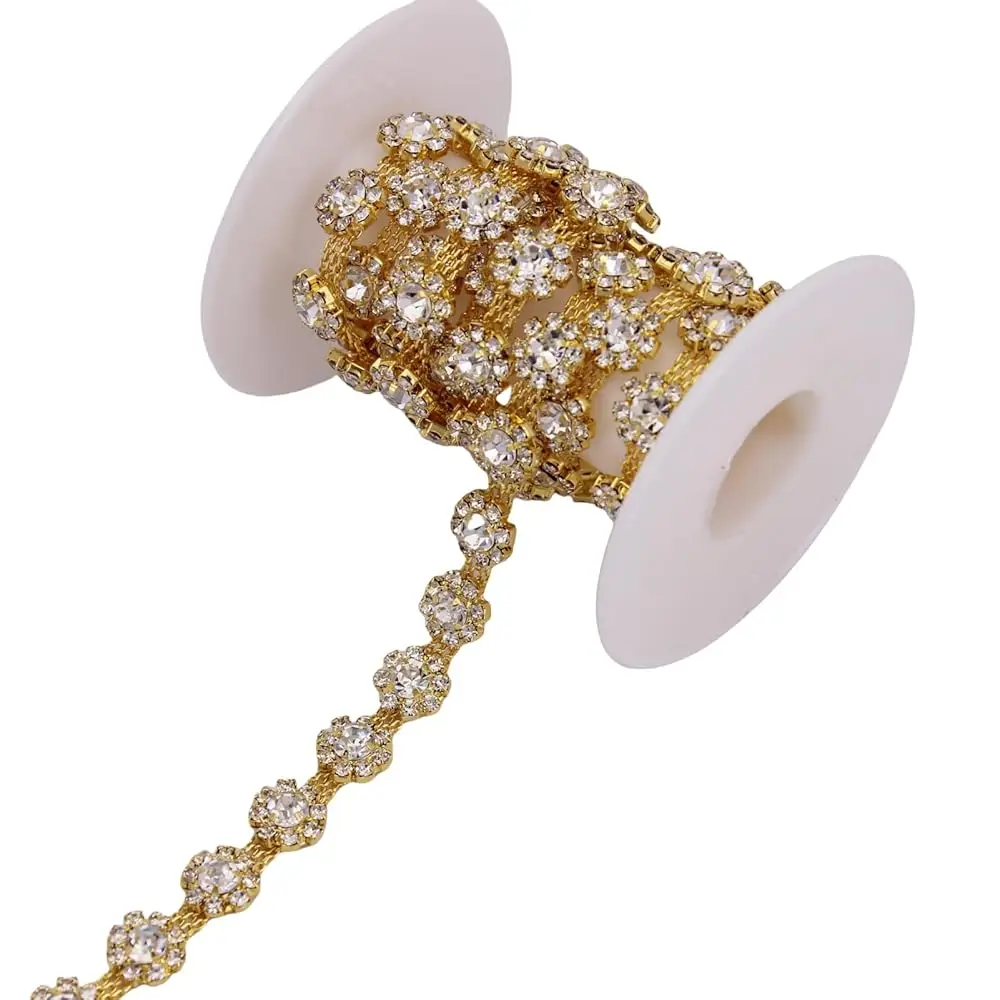1 Yard Luxury Flower Shaped Full Diamond Crystal Rhinestone Chain Trimming Sew On Appliques Clothing and Bridal Bouquet Embel
1 Yard Luxury Flower Shaped Full Diamond Crystal Rhinestone Chain Trimming Sew On Appliques Clothing and Bridal Bouquet Embel