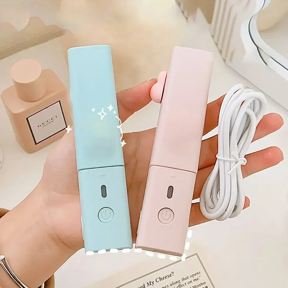 Выпрямитель для волос беспроводной Usb выпрямитель для волос мини керамическая плойка для волос Портативный утюжок с постоянной температурой для путешествий
Выпрямитель для волос беспроводной Usb выпрямитель для волос мини керамическая плойка для волос Портативный утюжок с постоянной температурой для путешествий