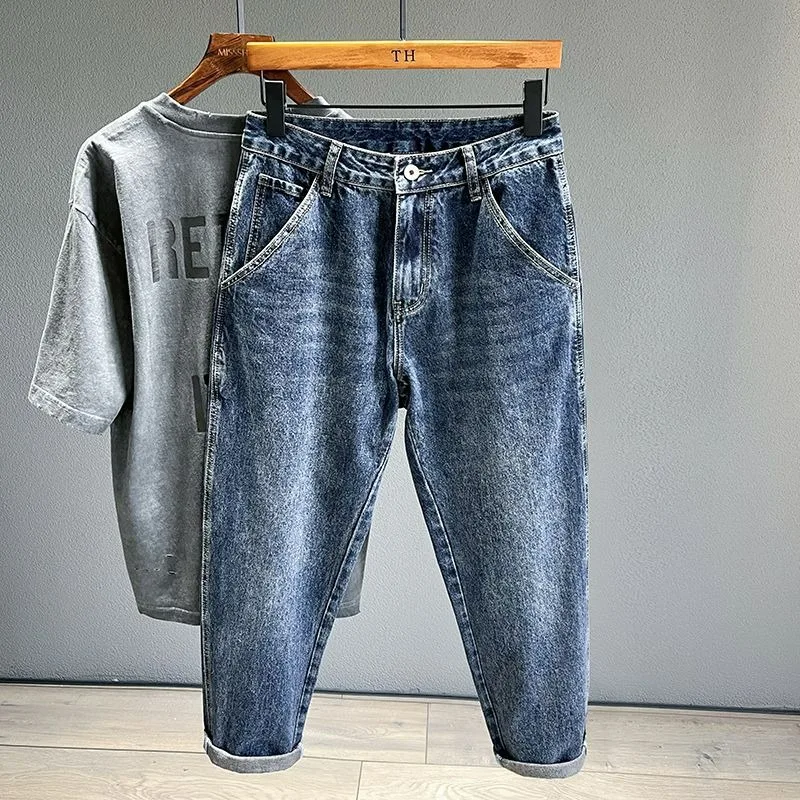 KIDWHXR Men Harem Pant Summer High Street Mid Waist Male Trousers Loose Simple Contrast Color Washed Versatile Man Denim Pant
KIDWHXR Men Harem Pant Summer High Street Mid Waist Male Trousers Loose Simple Contrast Color Washed Versatile Man Denim Pant