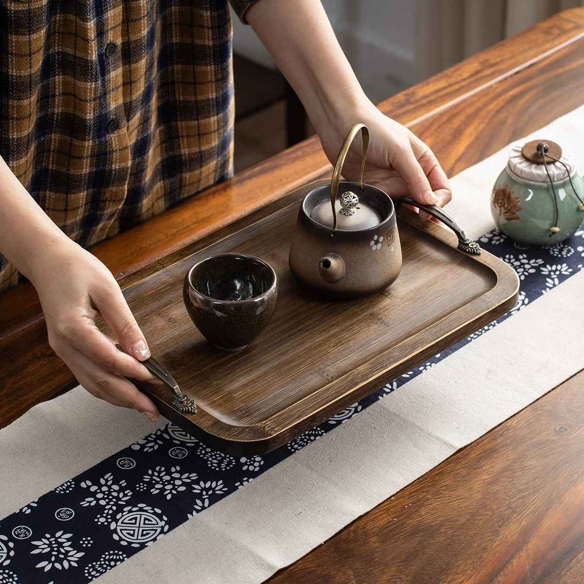 Vintage bamboo tray, three styles, suitable for coffee, fruit, desserts, etc., kitchen, bedroom, wedding, party multiple
Vintage bamboo tray, three styles, suitable for coffee, fruit, desserts, etc., kitchen, bedroom, wedding, party multiple