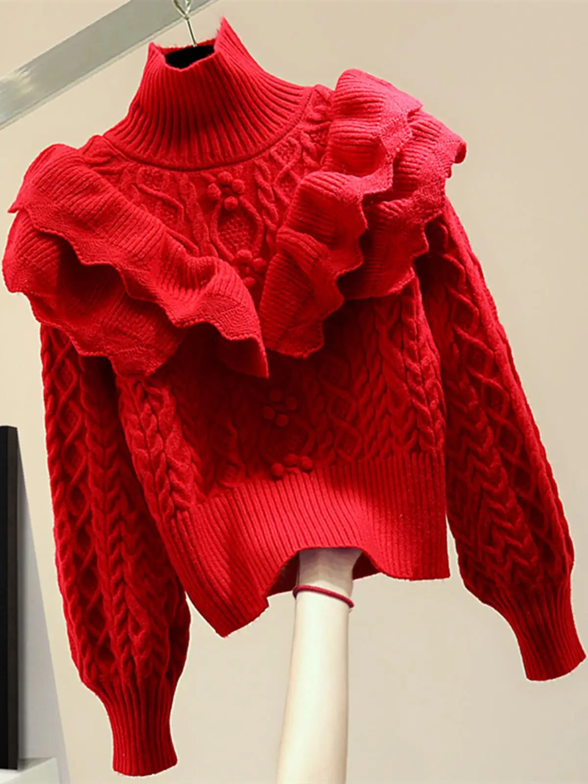 Trendy Women's High Collar Long Sve Knitted Sweater Patchwork Spiral Design Spring Autumn Le Splicing Top
Trendy Women's High Collar Long Sve Knitted Sweater Patchwork Spiral Design Spring Autumn Le Splicing Top