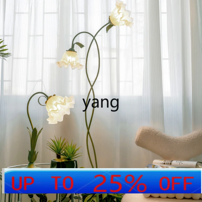 LMMLiving Room Sofa Bedroom Decoration French Country Hot Selling Flowers Floor Ornaments
LMMLiving Room Sofa Bedroom Decoration French Country Hot Selling Flowers Floor Ornaments