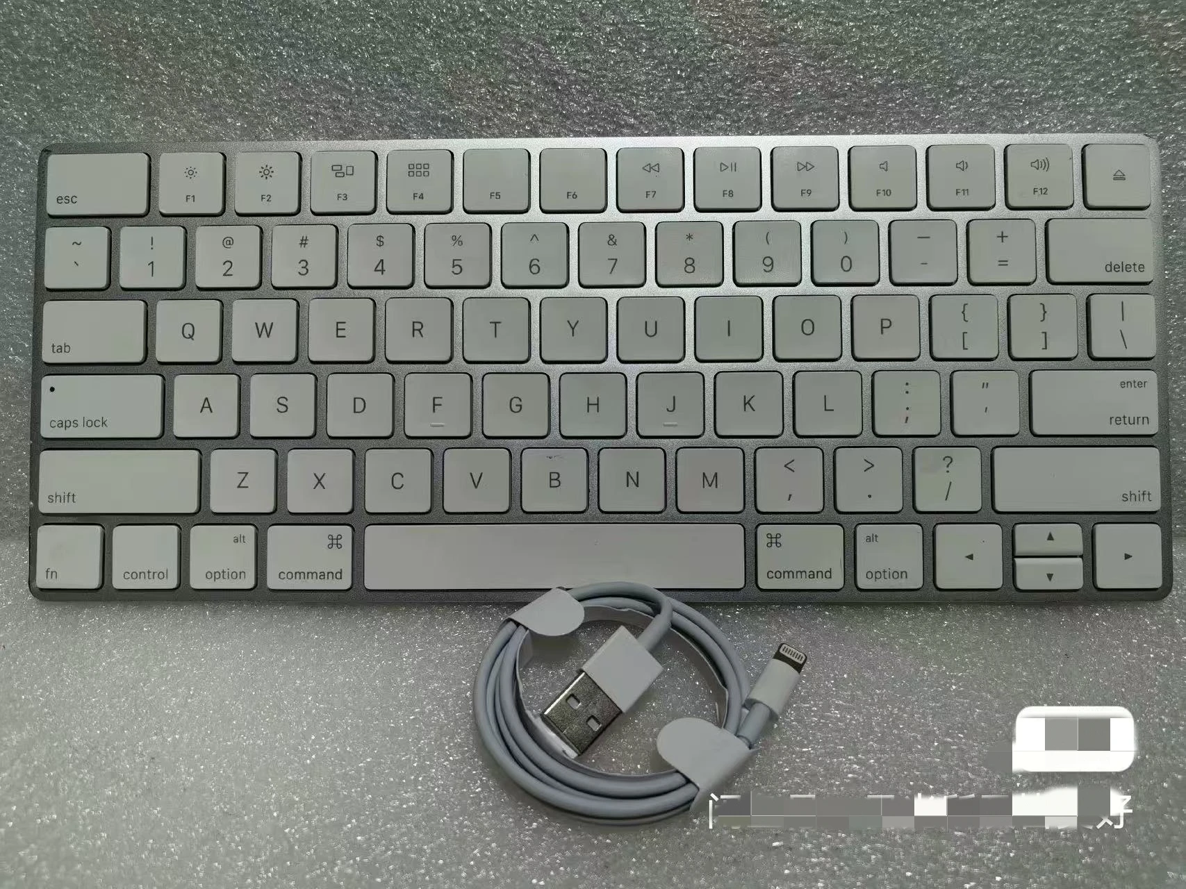Для Apple Miaokong клавиатура 2-го поколения Magic Key Board 2-го поколения A1644 зарядный кабель
Для Apple Miaokong клавиатура 2-го поколения Magic Key Board 2-го поколения A1644 зарядный кабель