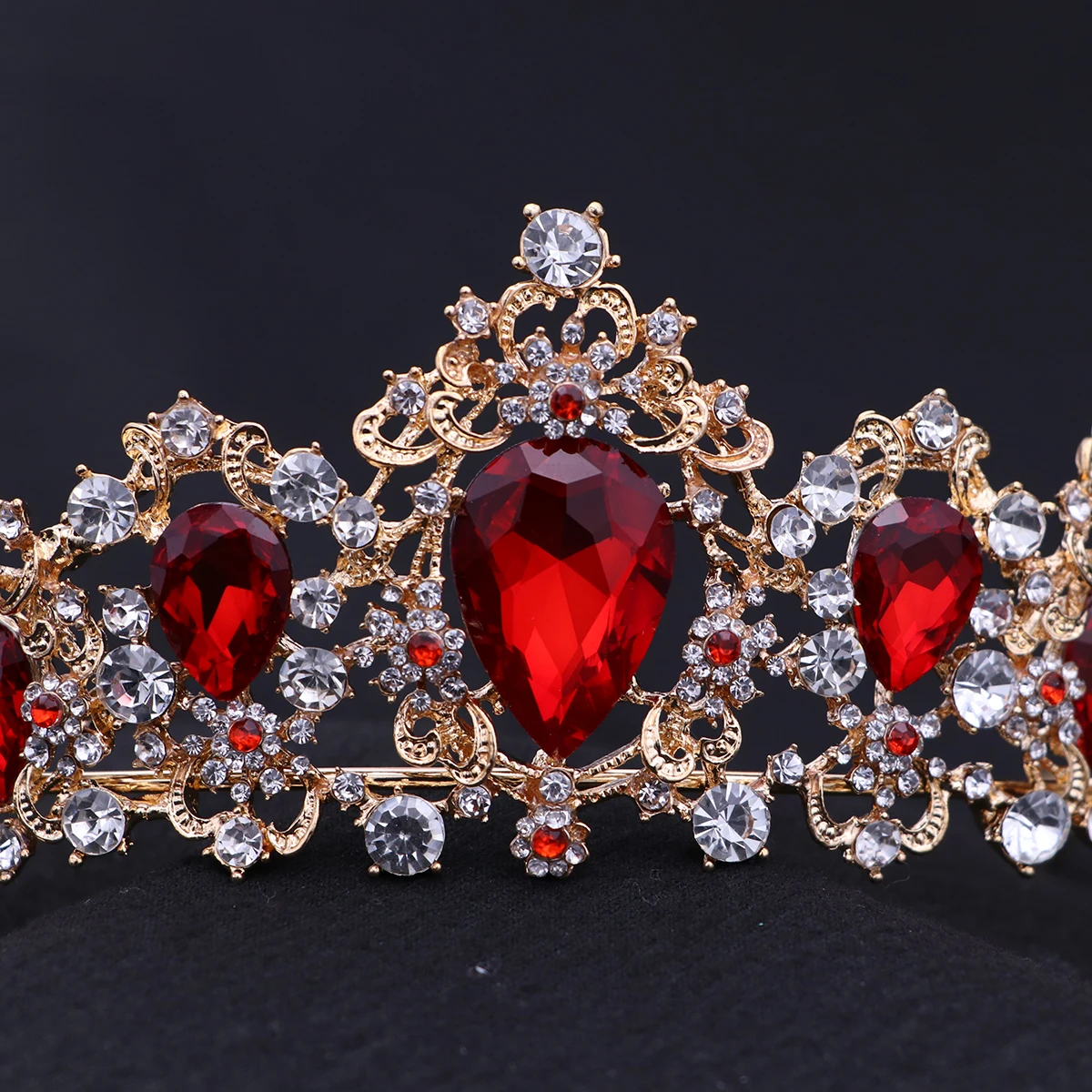 Princess Crown Bridal Rhinestone Wedding Royal Headpiece Bride Hair Accessories Women's Red Rhinestones
Princess Crown Bridal Rhinestone Wedding Royal Headpiece Bride Hair Accessories Women's Red Rhinestones