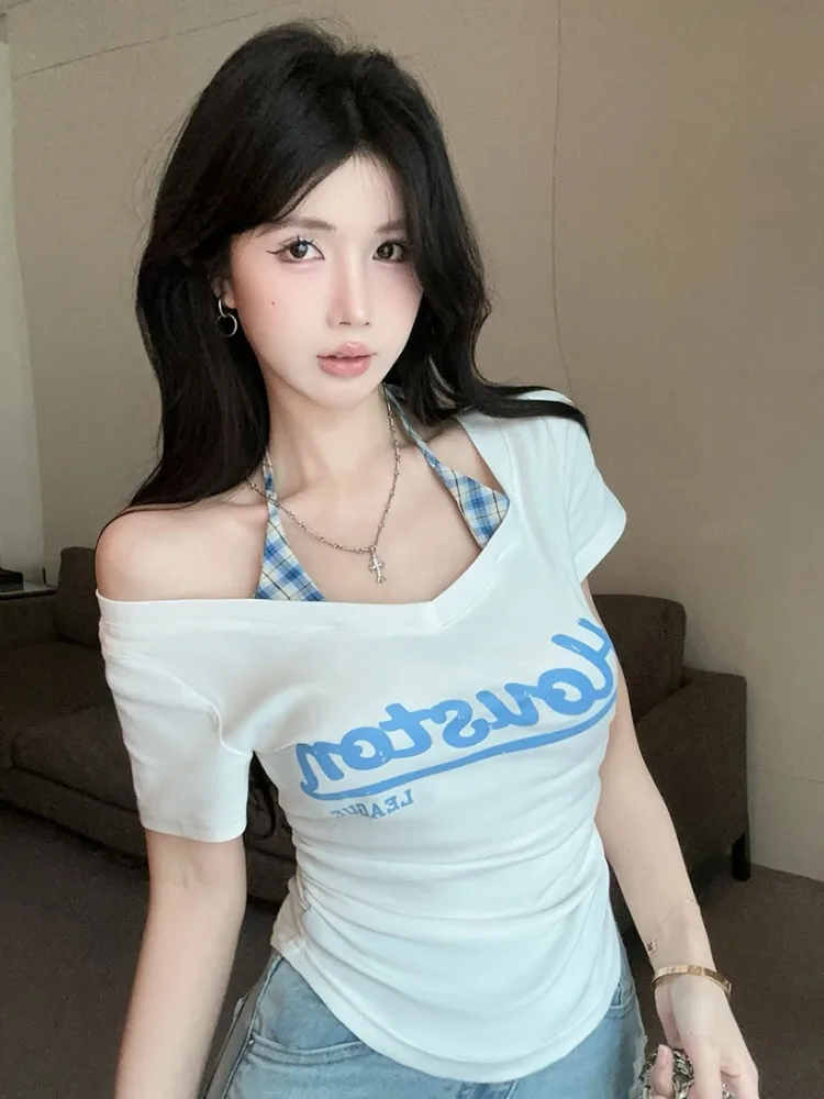 Sexy Girl Fake Two-Piece Print Halter Neck Plaid Tie V-Neck Short Design Slim Fit Short Sleeve T-Shirt Women City Walk Summer
Sexy Girl Fake Two-Piece Print Halter Neck Plaid Tie V-Neck Short Design Slim Fit Short Sleeve T-Shirt Women City Walk Summer