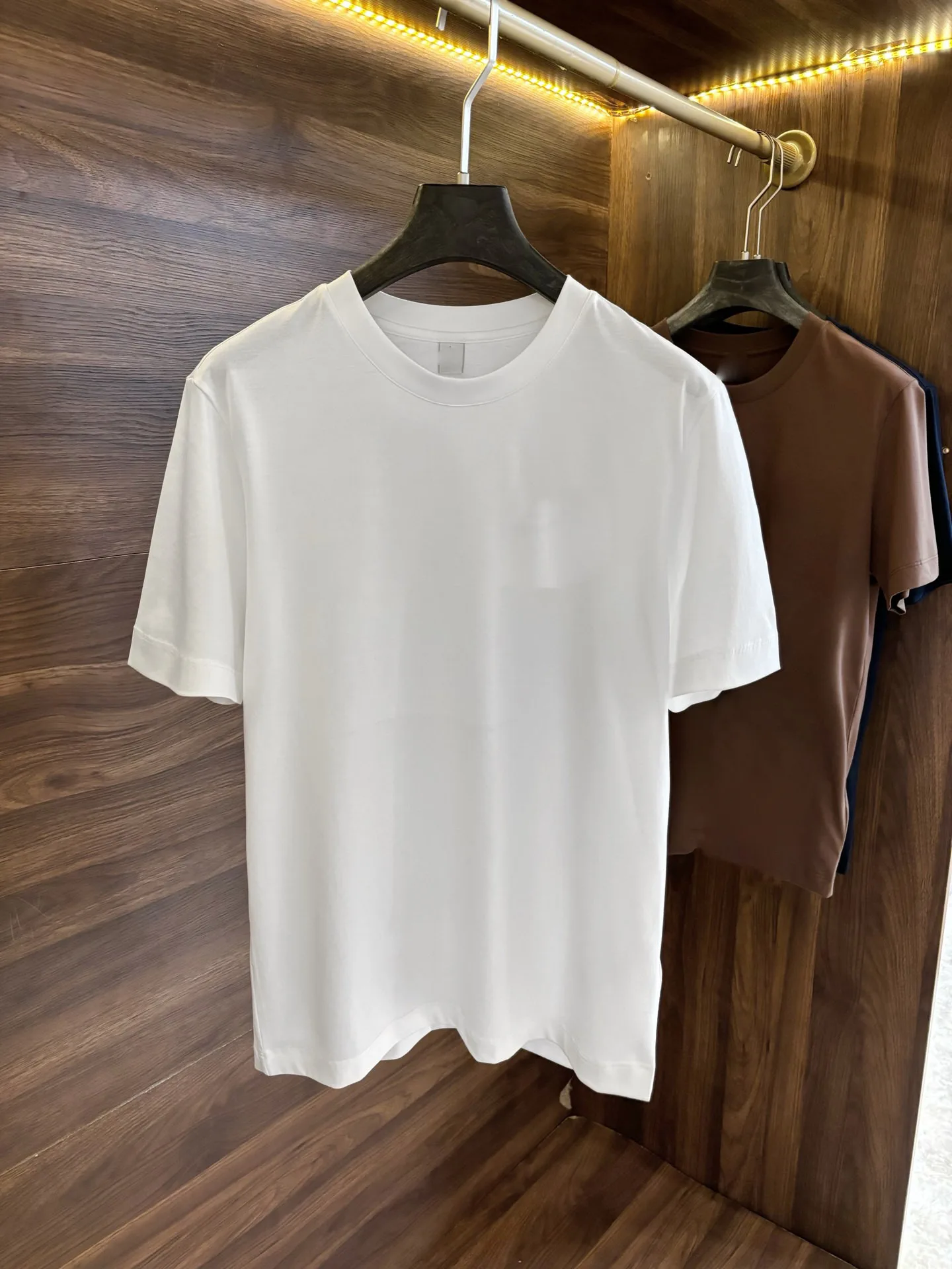 SIJITONGDA2025Men's Early Spring New Style Collar And Bottom Stripe PaireM-XXXLd With A Lapel Short Sleeved T-shirt, Fashion3XL
SIJITONGDA2025Men's Early Spring New Style Collar And Bottom Stripe PaireM-XXXLd With A Lapel Short Sleeved T-shirt, Fashion3XL