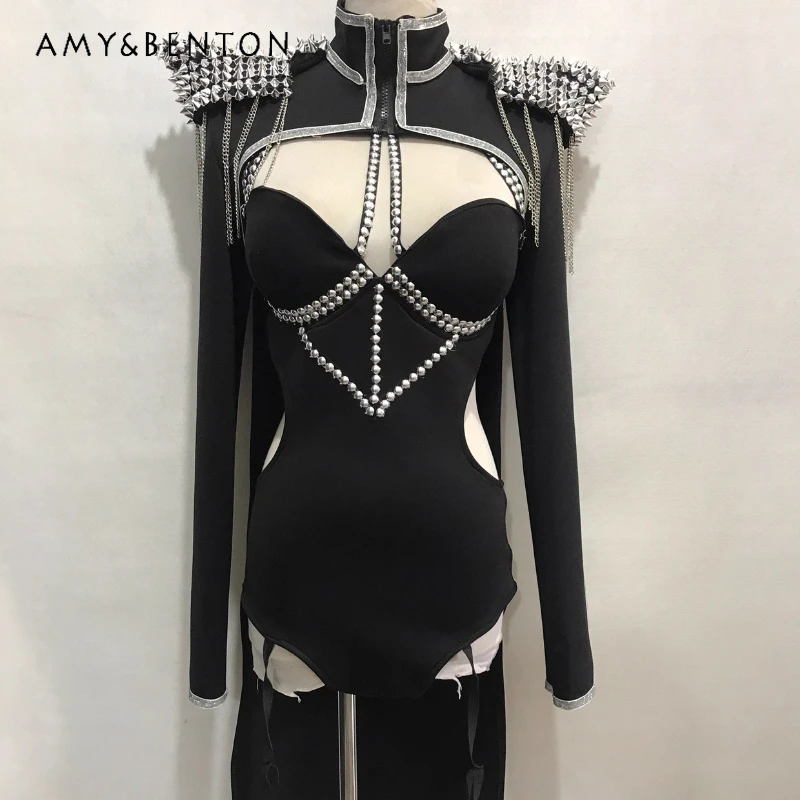 Gothic Dark Punk Sweet Cool Personality Rivet Women's Short Jacket 2025 Autumn New Black Sexy Hollow Out Jumpsuit Set Ladies
Gothic Dark Punk Sweet Cool Personality Rivet Women's Short Jacket 2025 Autumn New Black Sexy Hollow Out Jumpsuit Set Ladies