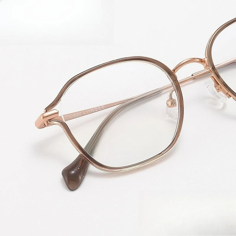 DR. LOLLY glasses frame, ultra-light, pure titanium glasses, women's high-end sense
DR. LOLLY glasses frame, ultra-light, pure titanium glasses, women's high-end sense