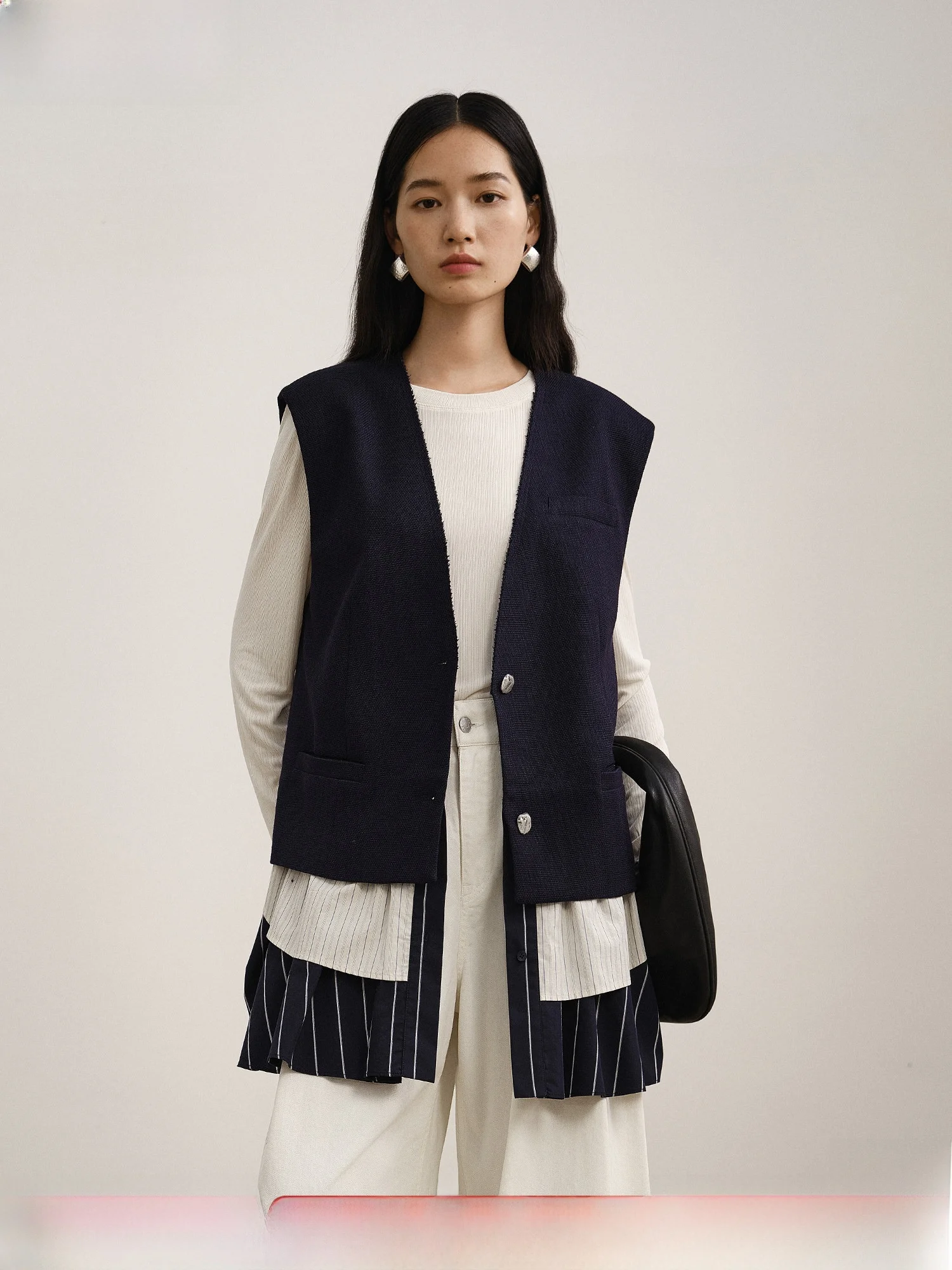 Женский жилет Ele mat Svel: Новинка весенней коллекции, на пуговицах, в стиле кардигана, повседневный, из полиэстера
Женский жилет Ele mat Svel: Новинка весенней коллекции, на пуговицах, в стиле кардигана, повседневный, из полиэстера