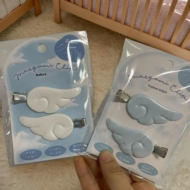 1Pair Y2K Angel Wing Hairgrip Japanese Kawaii Style Hairpin Barrettes Sweet Headdress Hair Accessories For Women
1Pair Y2K Angel Wing Hairgrip Japanese Kawaii Style Hairpin Barrettes Sweet Headdress Hair Accessories For Women