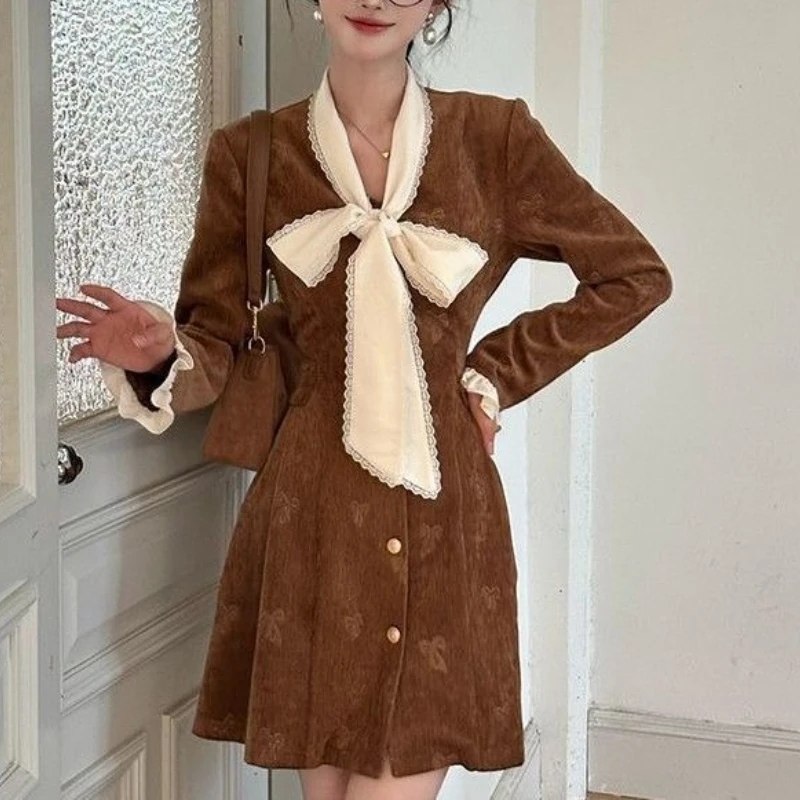 Vintage Elegant Bow Dress Female Autumn New Fashion Slim A-line Skirt Women's Clothing
Vintage Elegant Bow Dress Female Autumn New Fashion Slim A-line Skirt Women's Clothing