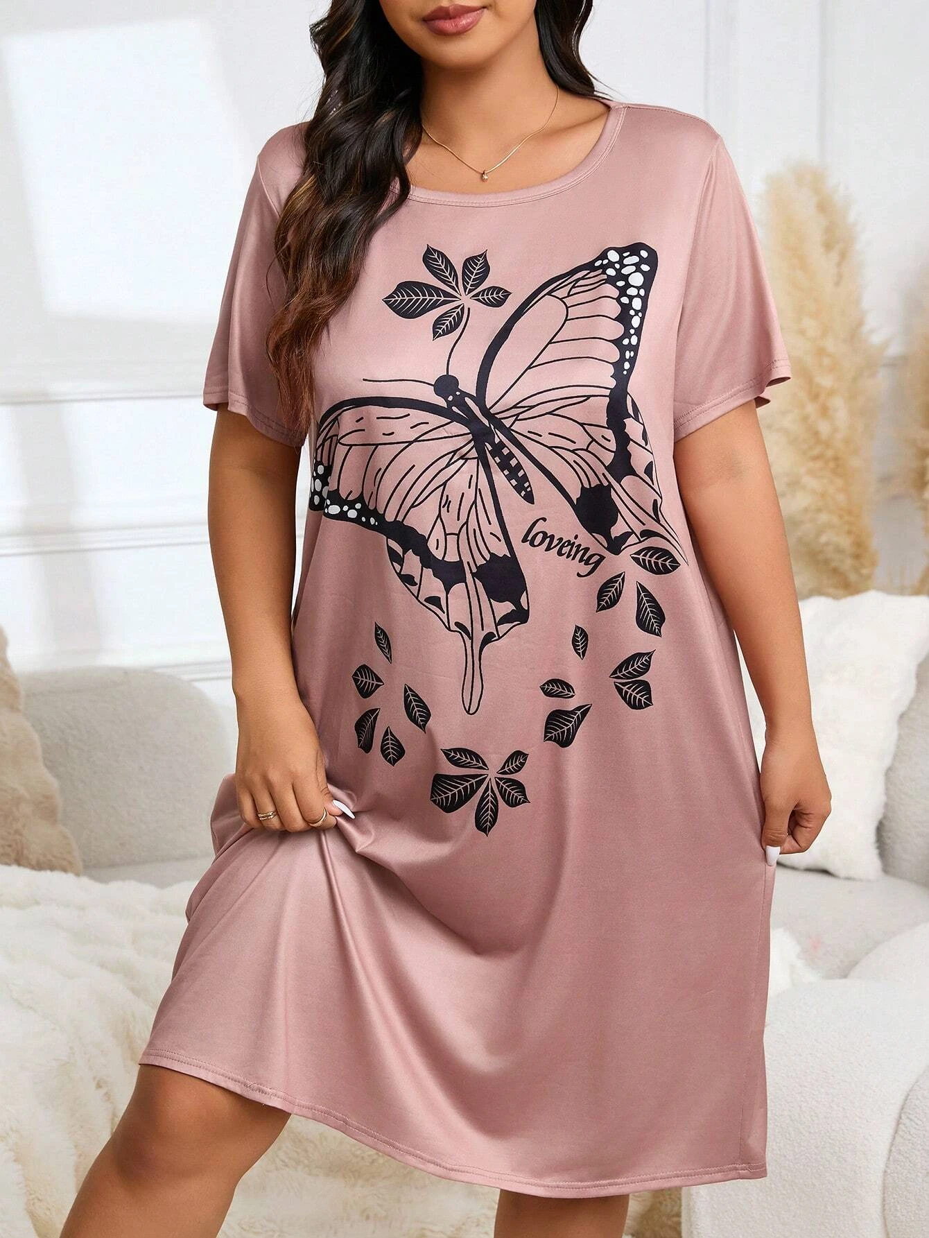 Весенние домашние женские ночные рубашки с принтом букв и звездного неба и сердца, уличные платья длиной до колена, платья большого размера, уличное платье для свиданий
Весенние домашние женские ночные рубашки с принтом букв и звездного неба и сердца, уличные платья длиной до колена, платья большого размера, уличное платье для свиданий