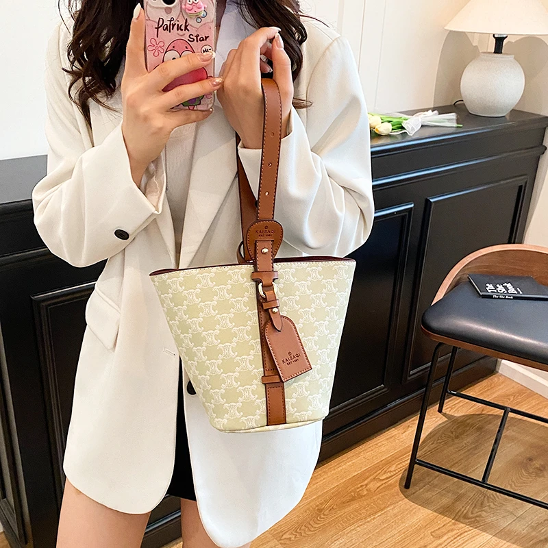 Luxury Brand Ladies Handbag, Genuine Leather Crossbody Bag For Women, Shoulder Purse With Gold Hardware
Luxury Brand Ladies Handbag, Genuine Leather Crossbody Bag For Women, Shoulder Purse With Gold Hardware