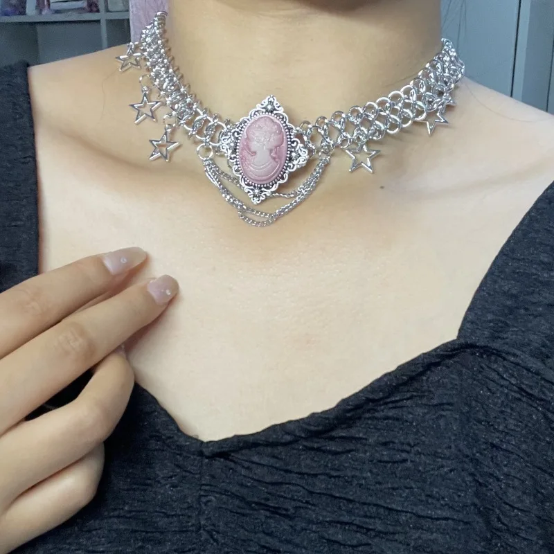 DIY accessories Fashion niche retro punk girl personality versatile ins wind necklace neck chain high design temperament
DIY accessories Fashion niche retro punk girl personality versatile ins wind necklace neck chain high design temperament