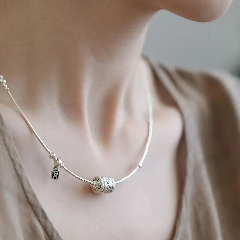 silver 925 vintage new in Chinese style barrel beads necklace carved lotus flower collar chain light luxury accessory jewelry
silver 925 vintage new in Chinese style barrel beads necklace carved lotus flower collar chain light luxury accessory jewelry