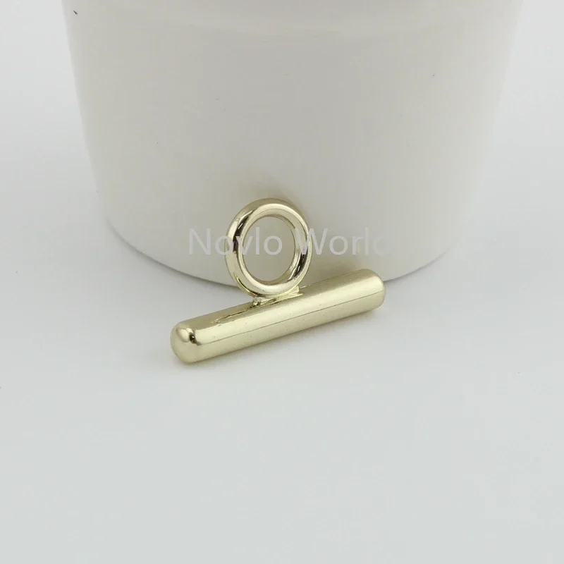 10 pieces, 24mm 1", metal OT buckle jewelry connecting rod OT buckle chain connect buckle diy hardware accessories
10 pieces, 24mm 1", metal OT buckle jewelry connecting rod OT buckle chain connect buckle diy hardware accessories