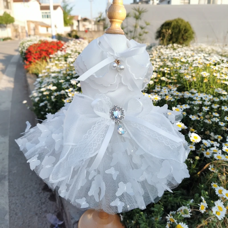 Pure White Wedding Dresses For Small Medium Dogs Puppy Outdoor Coats Fashion Handmade Lace Crystal Bow Dress Pet Dog Clothes
Pure White Wedding Dresses For Small Medium Dogs Puppy Outdoor Coats Fashion Handmade Lace Crystal Bow Dress Pet Dog Clothes