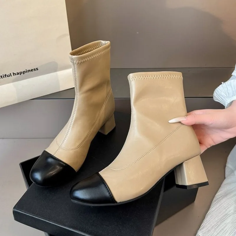 Women Ankle Boots Fashion Slip On Slimming Short Booties Autumn Winter Female Thick Heel Shoes Autumn Winter Faion Korean New
Women Ankle Boots Fashion Slip On Slimming Short Booties Autumn Winter Female Thick Heel Shoes Autumn Winter Faion Korean New