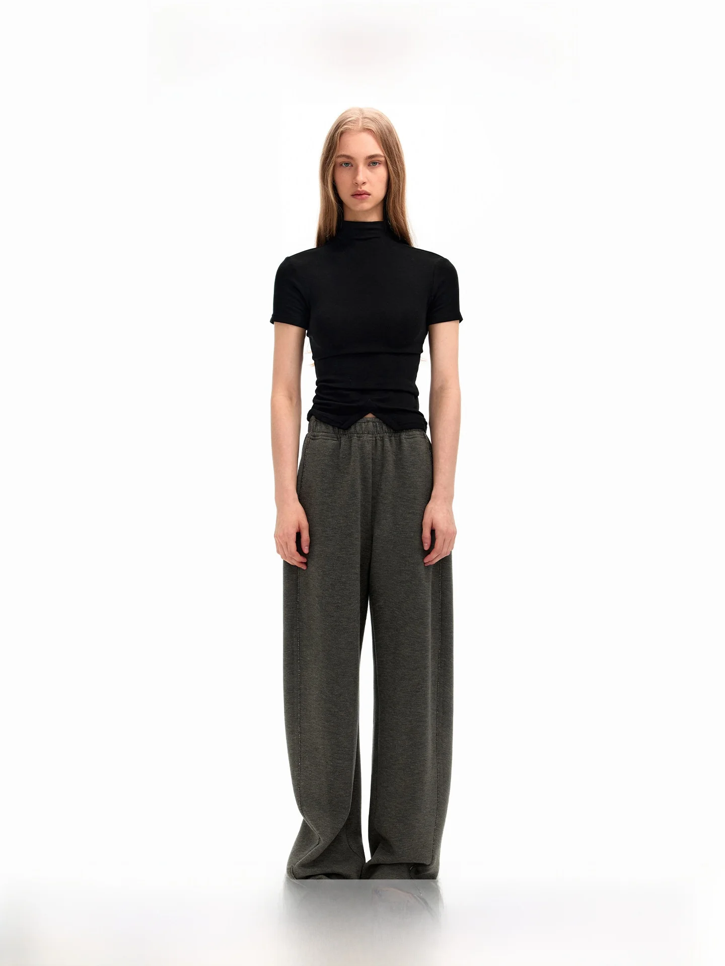 Aiss Kiss Black Versatile High Collar Slim Fit Knitted Short Sleeve T-Shirt Women's Wool Lyocell Blend Breathable Comfortable
Aiss Kiss Black Versatile High Collar Slim Fit Knitted Short Sleeve T-Shirt Women's Wool Lyocell Blend Breathable Comfortable