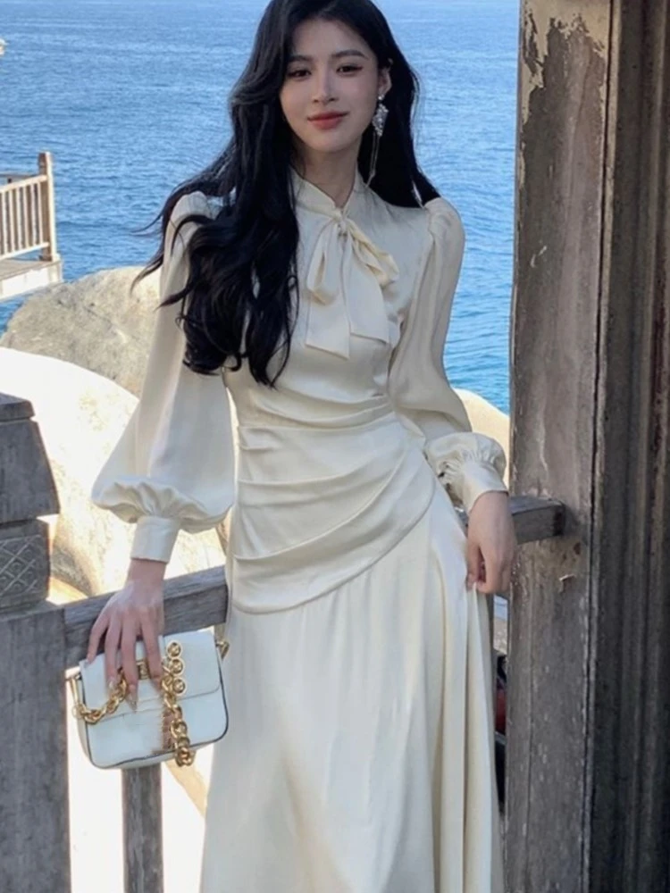 New Spring Elegant Satin Midi Dress Women French Vintage Bow Tie OL Dress Female Casual One Piece Dress Korean Chic Vestido
New Spring Elegant Satin Midi Dress Women French Vintage Bow Tie OL Dress Female Casual One Piece Dress Korean Chic Vestido