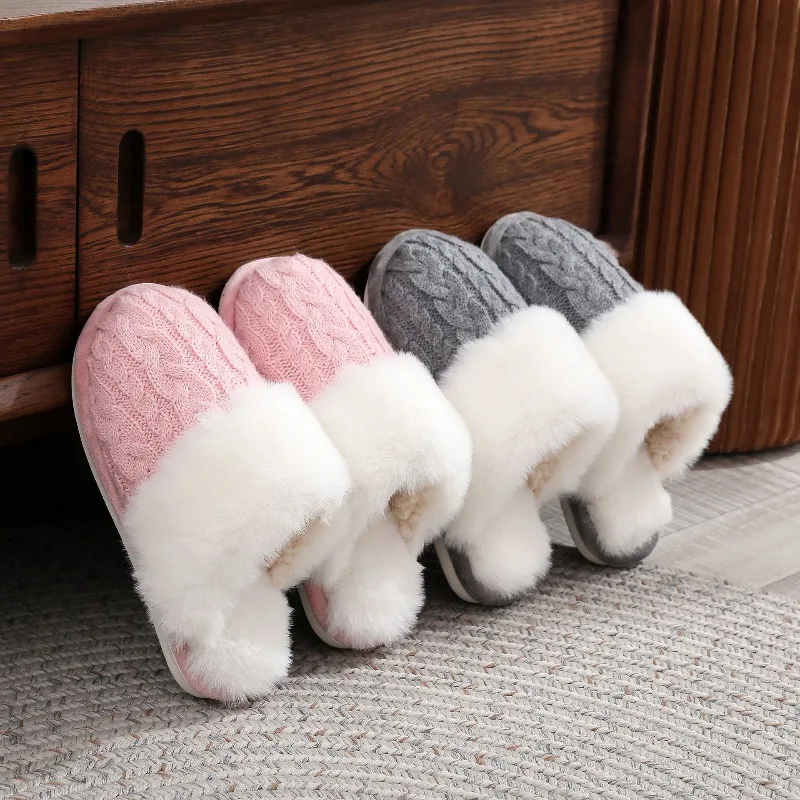 2025 Winter Men's and Women's Plush Cotton Slippers, Fashionable and Simple Couple Style Korean-style Home Thickened Slippers
2025 Winter Men's and Women's Plush Cotton Slippers, Fashionable and Simple Couple Style Korean-style Home Thickened Slippers