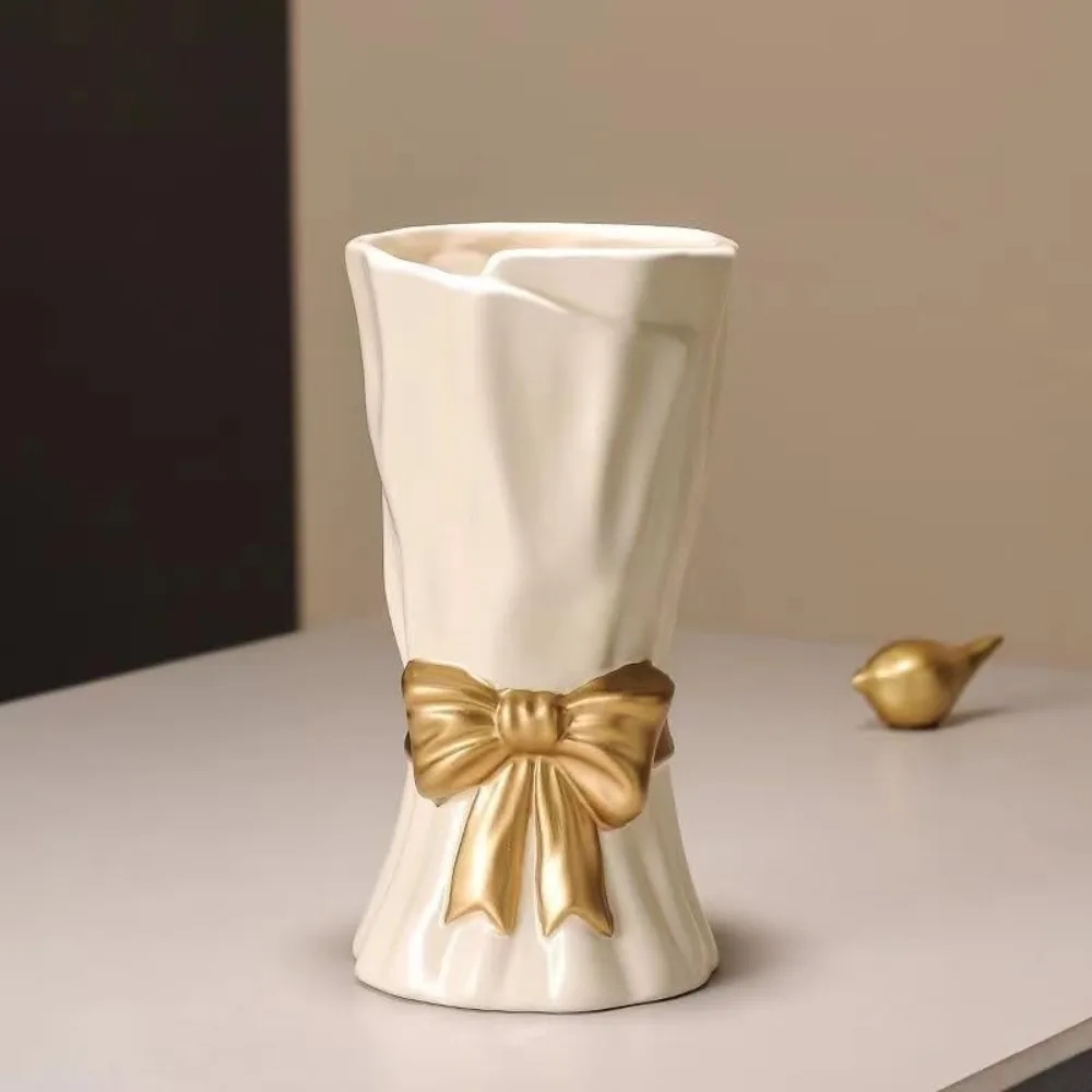 Bow Vase, White Vase for Home Décor, White Ceramic Vase for Bohemian Style, Office Decoration, Flower Vase
Bow Vase, White Vase for Home Décor, White Ceramic Vase for Bohemian Style, Office Decoration, Flower Vase
