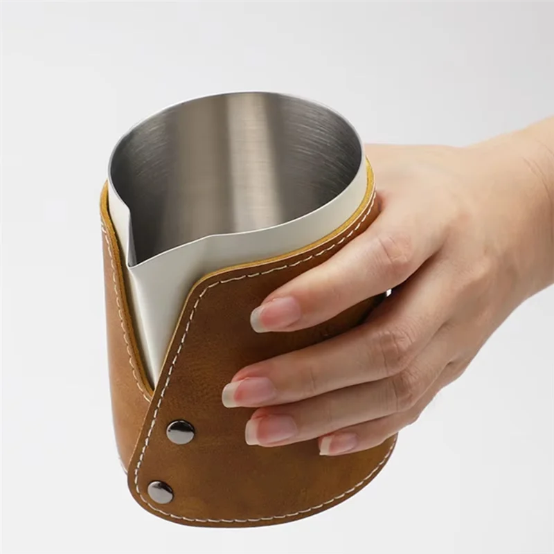 ABHB-400Ml Stainless Steel Milk Frothing Jug With Leather Cover - Vintage Style Coffee Art Pitcher For Latte & Cappuccino
ABHB-400Ml Stainless Steel Milk Frothing Jug With Leather Cover - Vintage Style Coffee Art Pitcher For Latte & Cappuccino