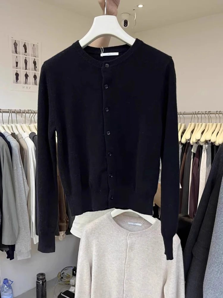 Soft Cozy Short Knitted Open Cardigan Sweater Women's round Neck Inner Wear Black Spring Autumn New Arrival Gushen Fashion
Soft Cozy Short Knitted Open Cardigan Sweater Women's round Neck Inner Wear Black Spring Autumn New Arrival Gushen Fashion