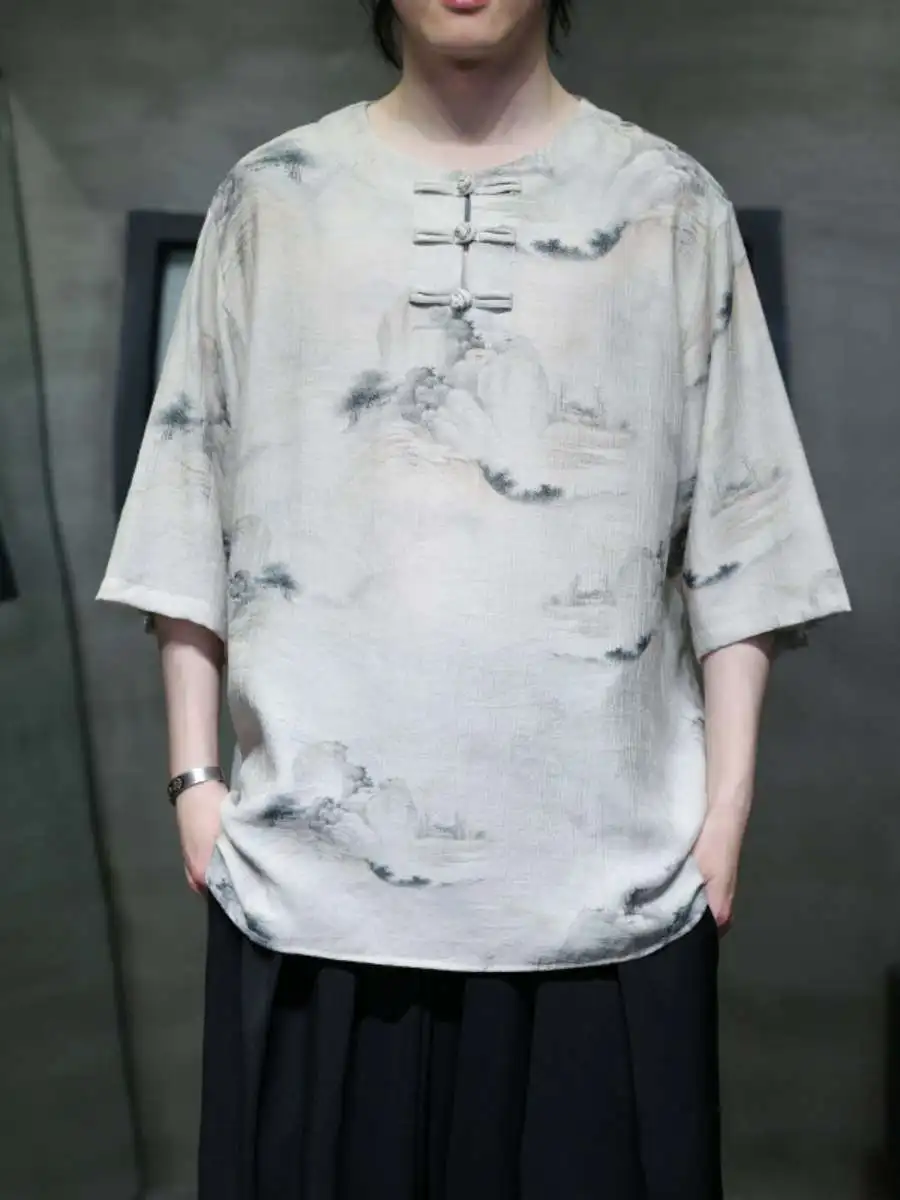 New Summer Ice Silk Short Sleeve T-Shirt Men's Fashion Traditional Chinese Print Improved Hanfu Button Style Top Casual Wear
New Summer Ice Silk Short Sleeve T-Shirt Men's Fashion Traditional Chinese Print Improved Hanfu Button Style Top Casual Wear