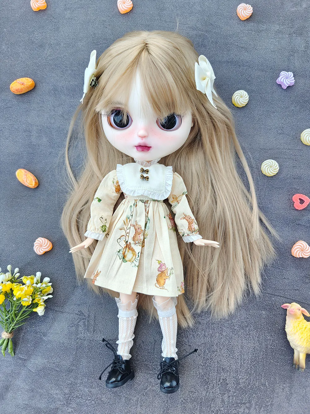 Одежда для кукол Blythe, новая одежда ручной работы с длинными рукавами, одежда Blythe, милое платье для Blythe OB24 ob22, аксессуары для кукол Azone
Одежда для кукол Blythe, новая одежда ручной работы с длинными рукавами, одежда Blythe, милое платье для Blythe OB24 ob22, аксессуары для кукол Azone