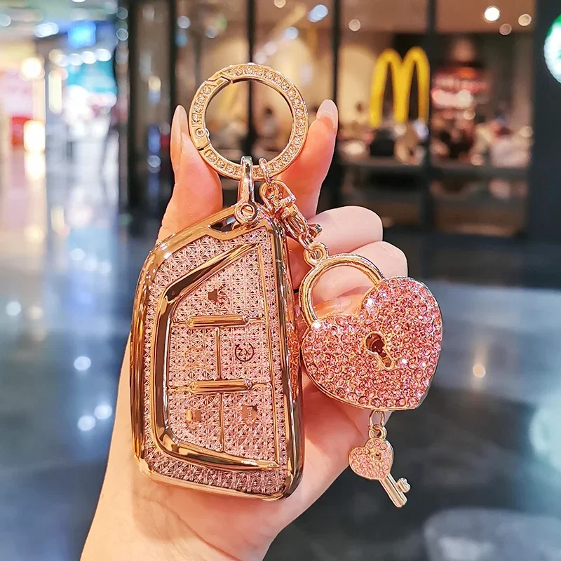 Suitable for Cadillac Keycase CT6 CT4 CT5 XT4 XT5 Lyriq XT6 GT4 XTS ATSL Keycover Keyshell Keychain
Suitable for Cadillac Keycase CT6 CT4 CT5 XT4 XT5 Lyriq XT6 GT4 XTS ATSL Keycover Keyshell Keychain